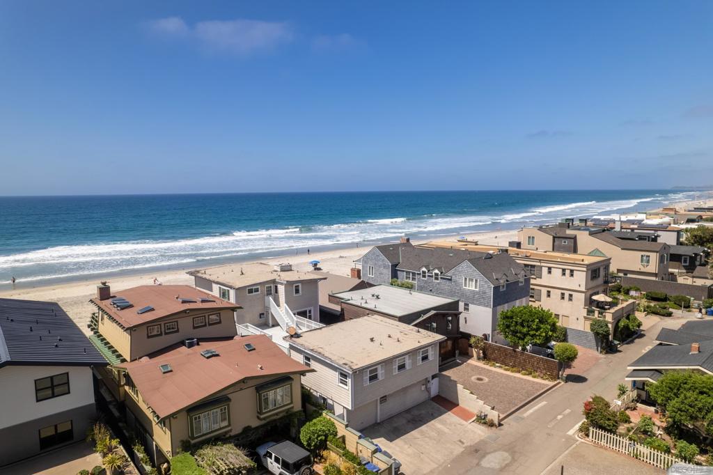 Del Mar - Residential