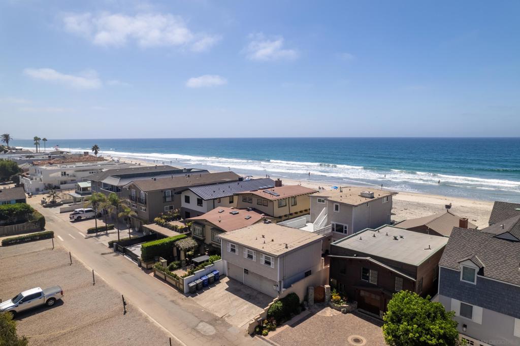 Del Mar - Residential