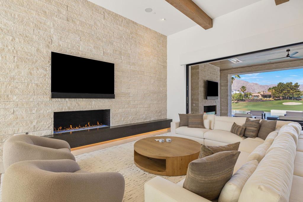 The Hideaway - Residential