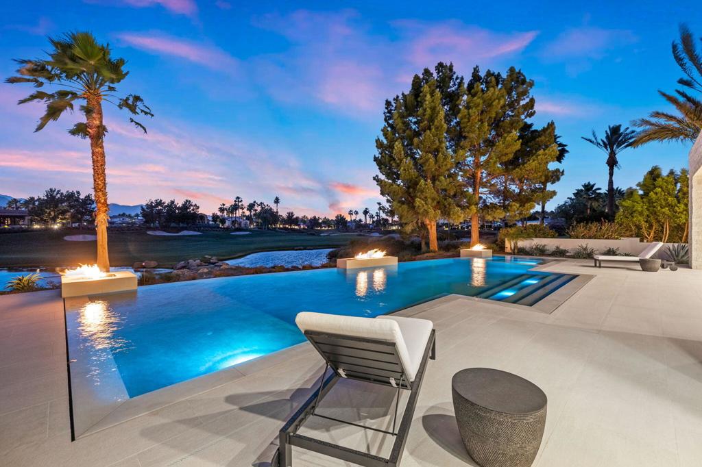 The Hideaway - Residential