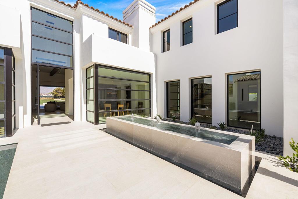 The Hideaway - Residential