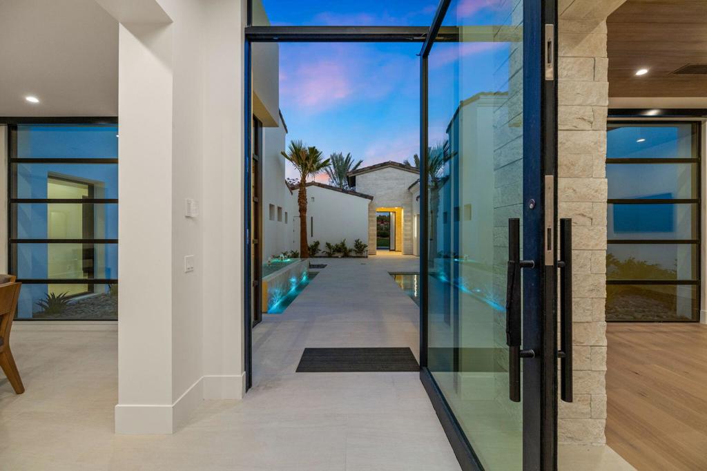 The Hideaway - Residential