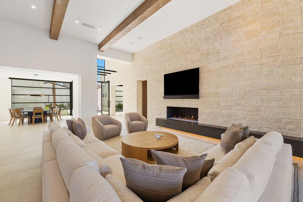 The Hideaway - Residential