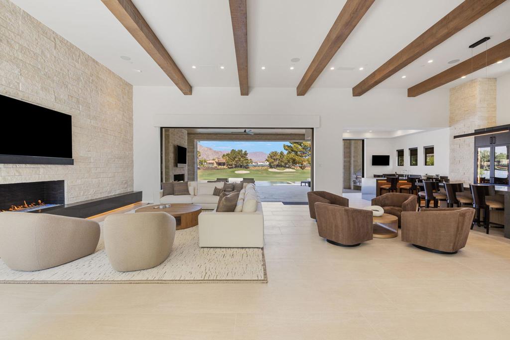 The Hideaway - Residential