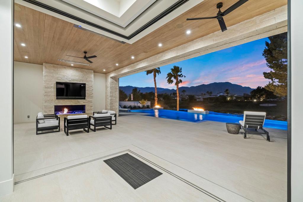 The Hideaway - Residential