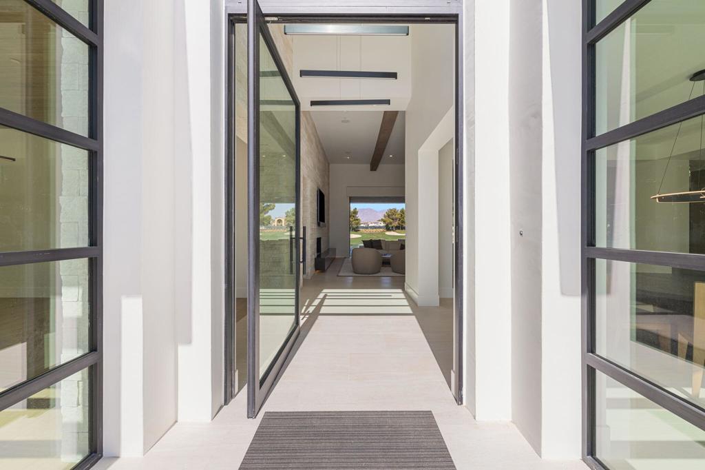 The Hideaway - Residential