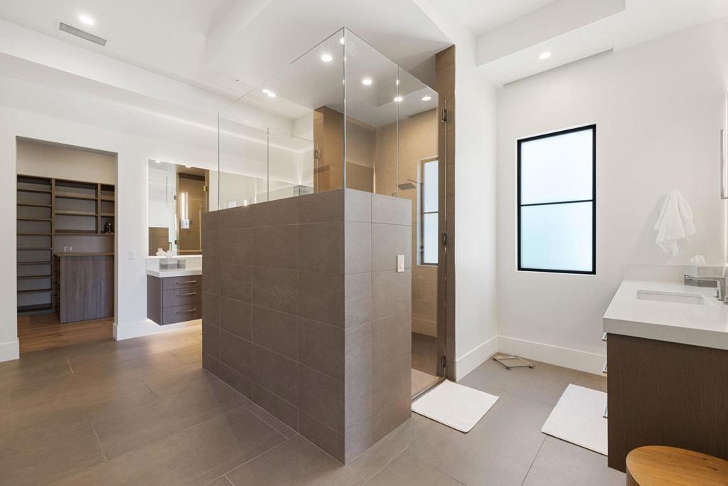 The Hideaway - Residential