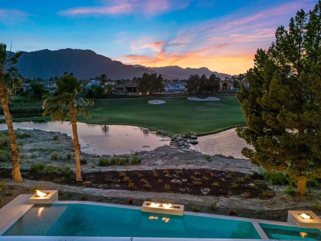 The Hideaway - Residential