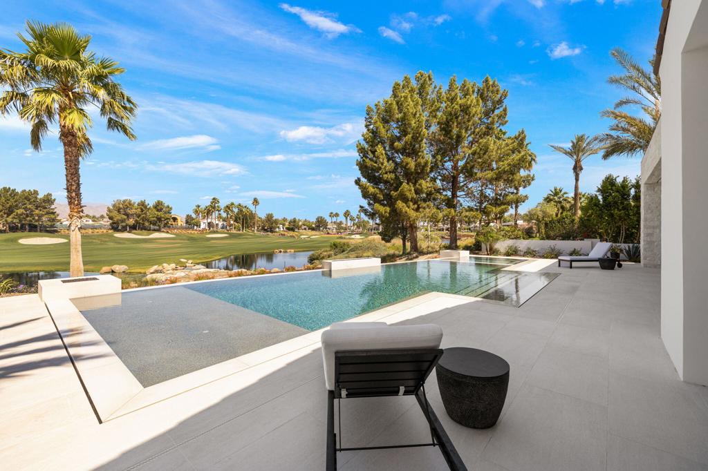 The Hideaway - Residential