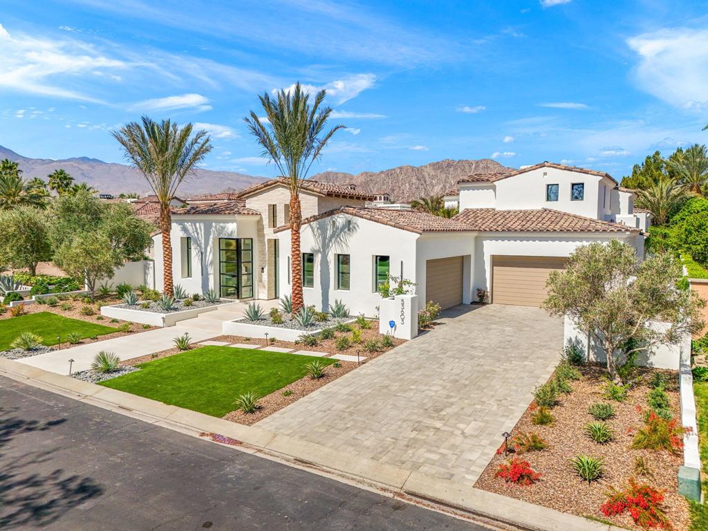 The Hideaway - Residential