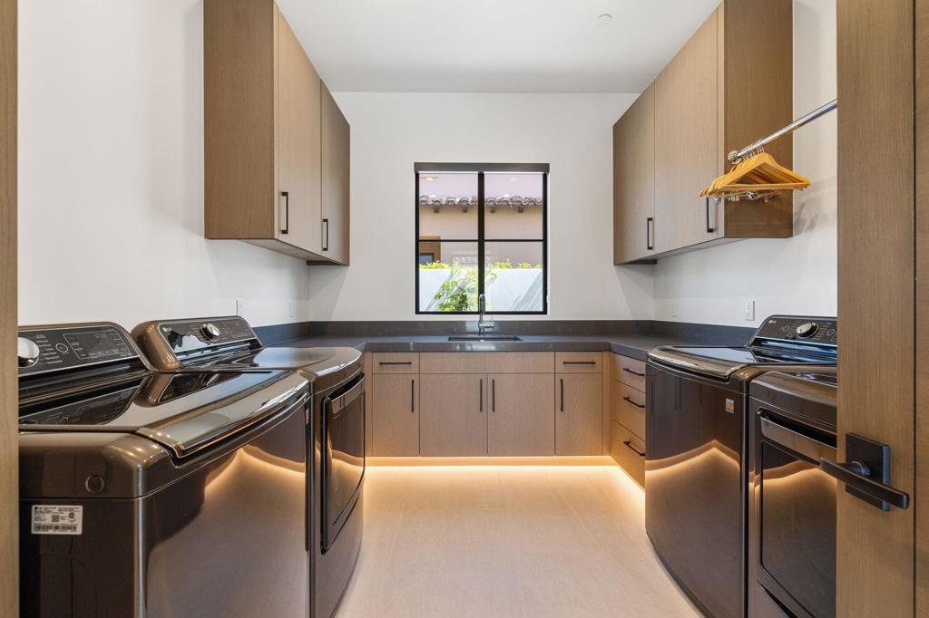 The Hideaway - Residential