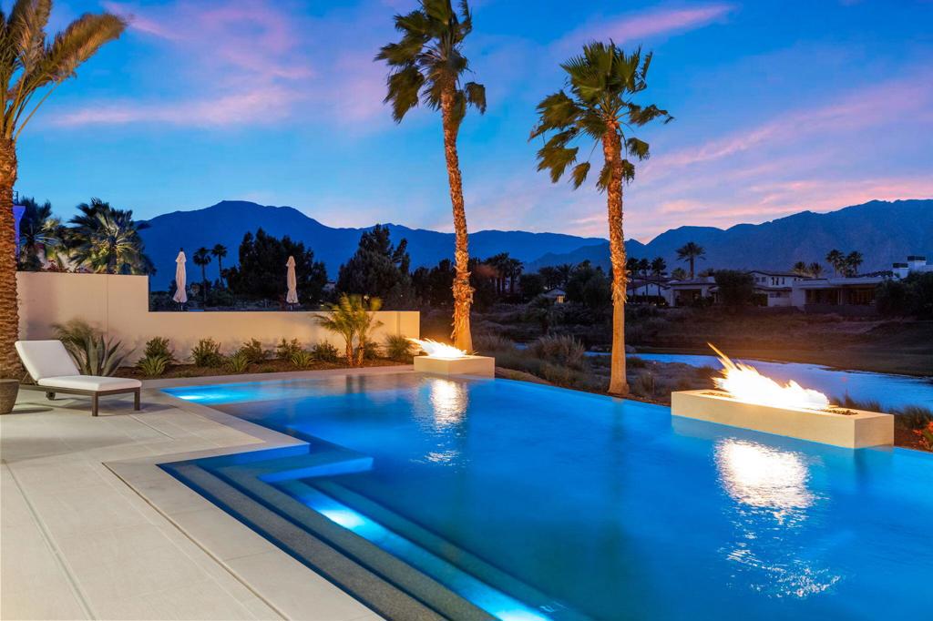 The Hideaway - Residential