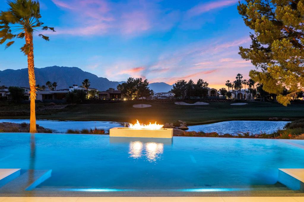 The Hideaway - Residential