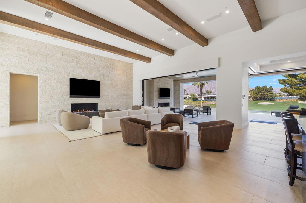 The Hideaway - Residential