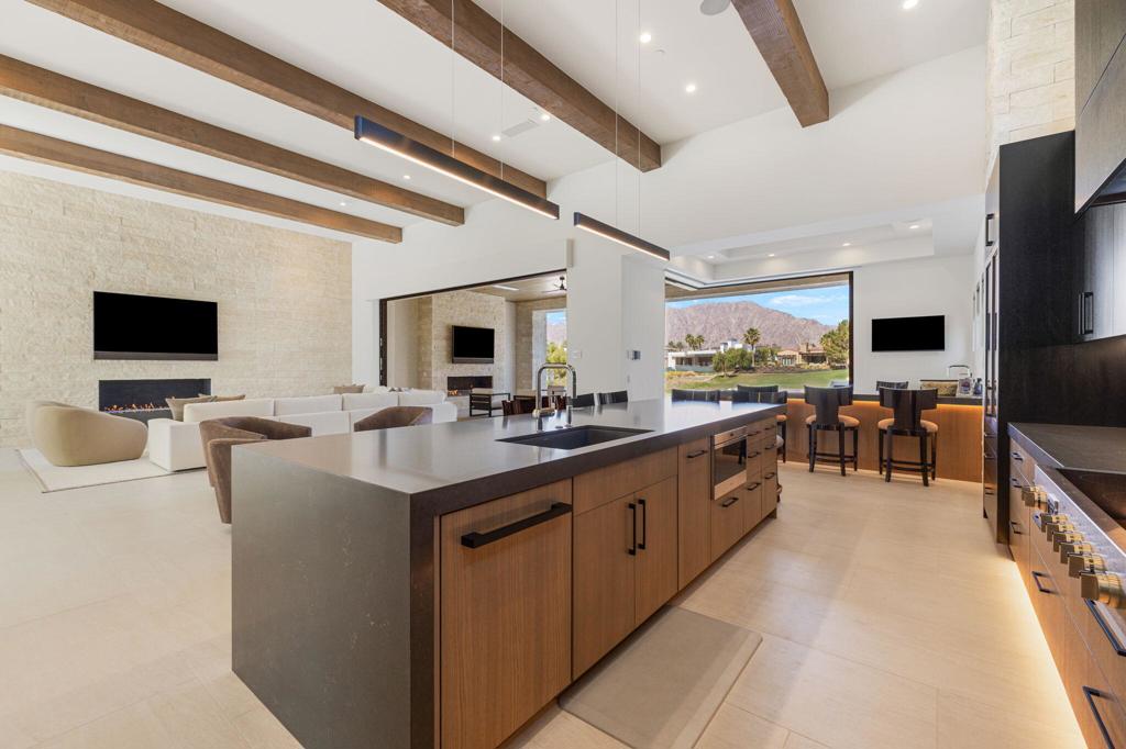 The Hideaway - Residential