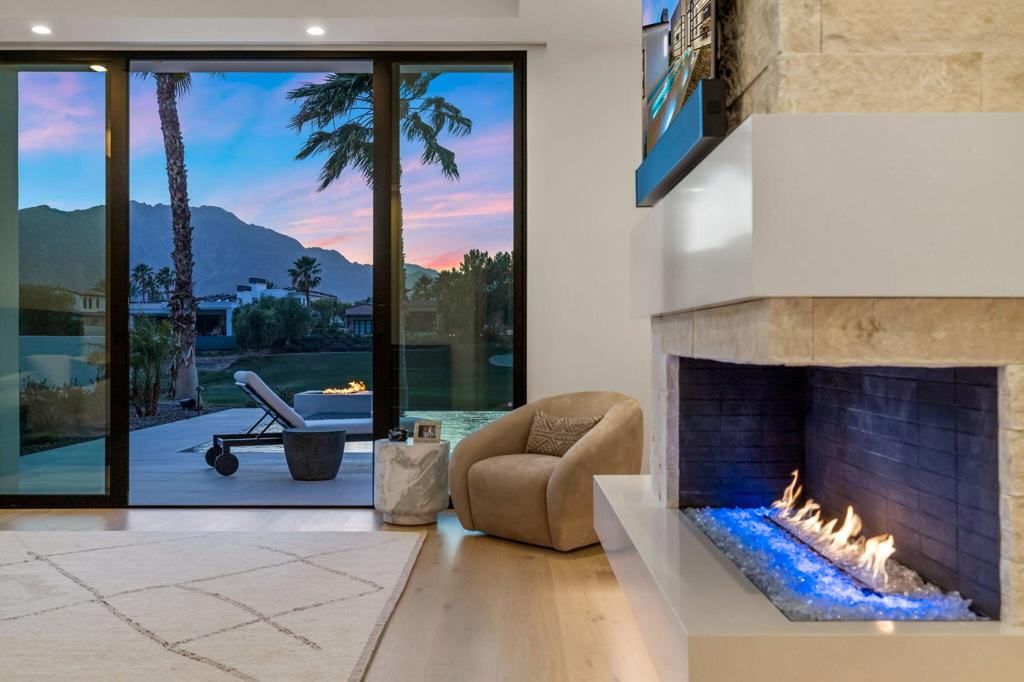 The Hideaway - Residential