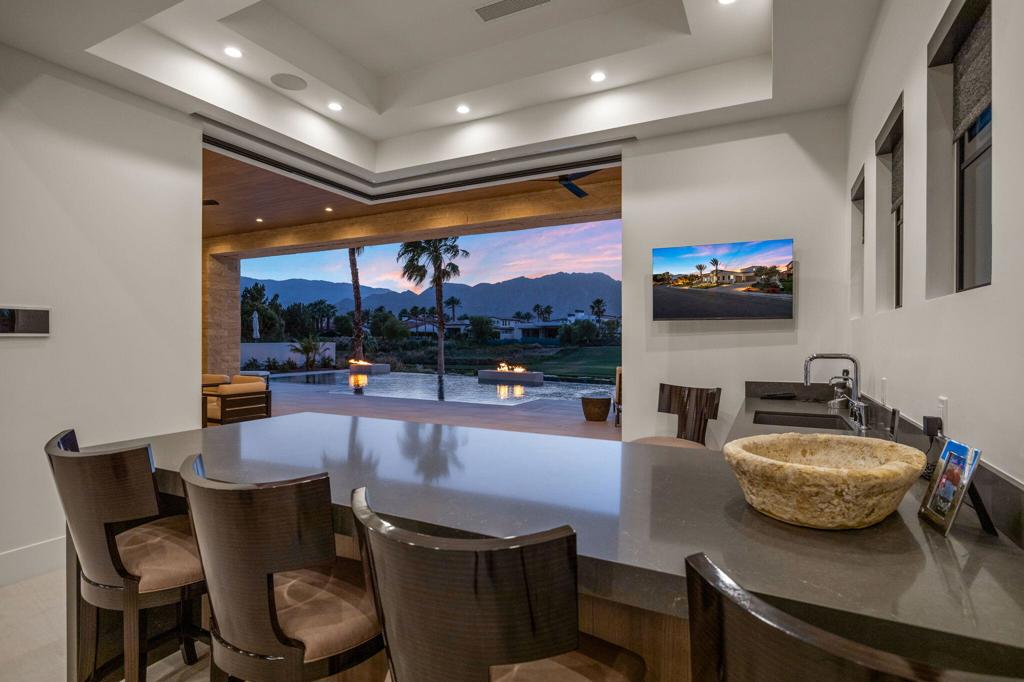 The Hideaway - Residential