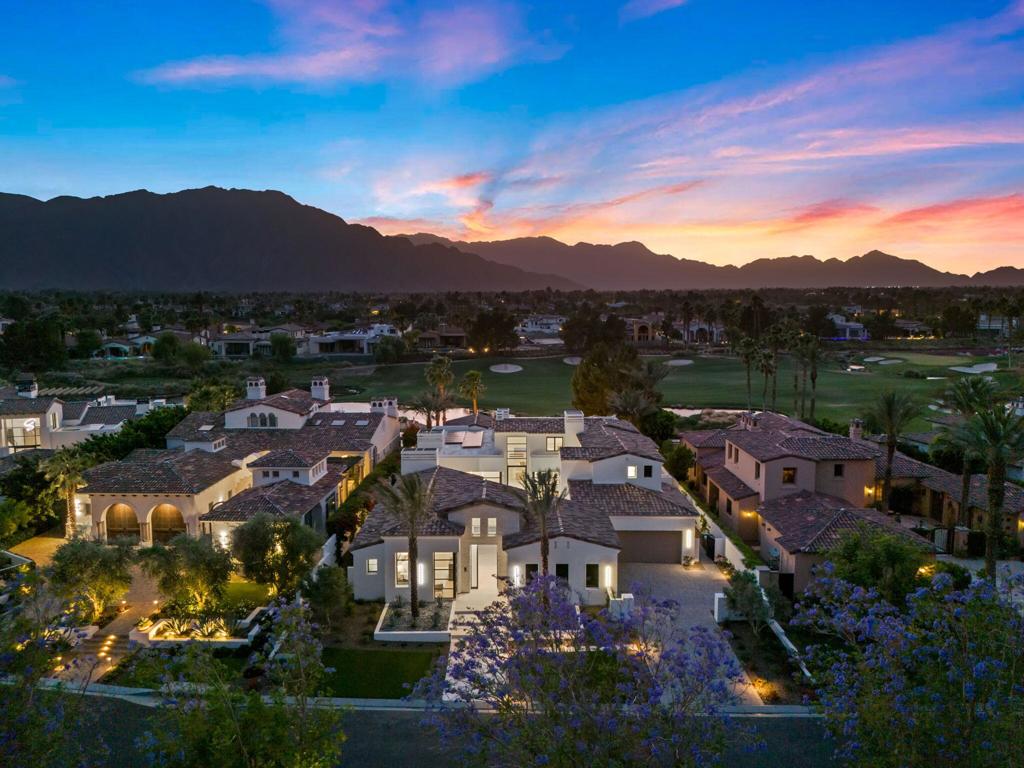 The Hideaway - Residential