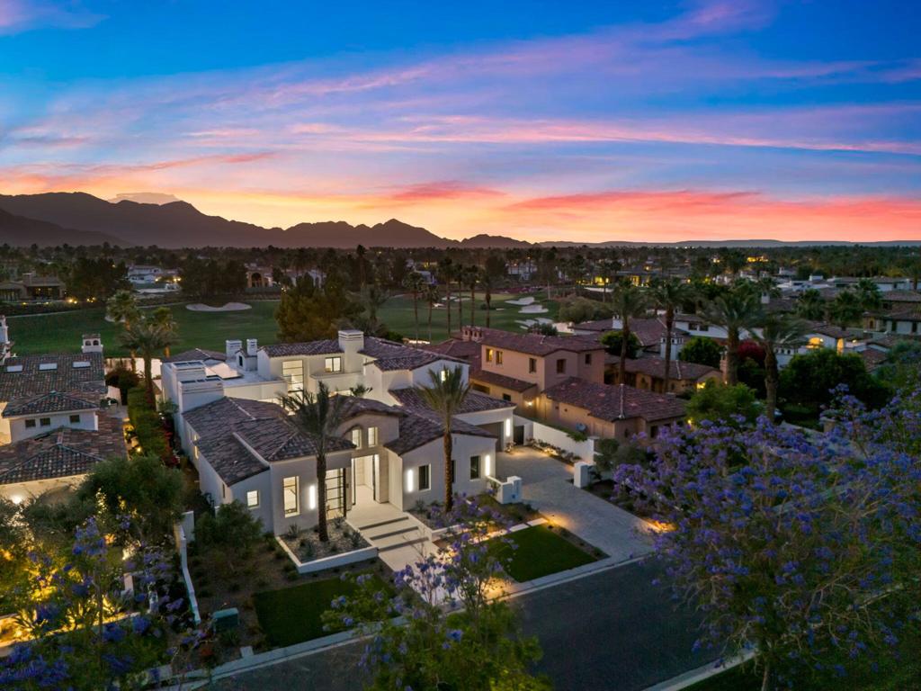 The Hideaway - Residential