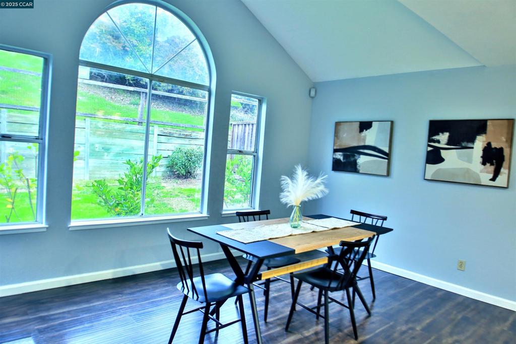 SOMERSET HIGHLAN - Residential