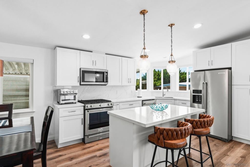 521 Orange Ave 35