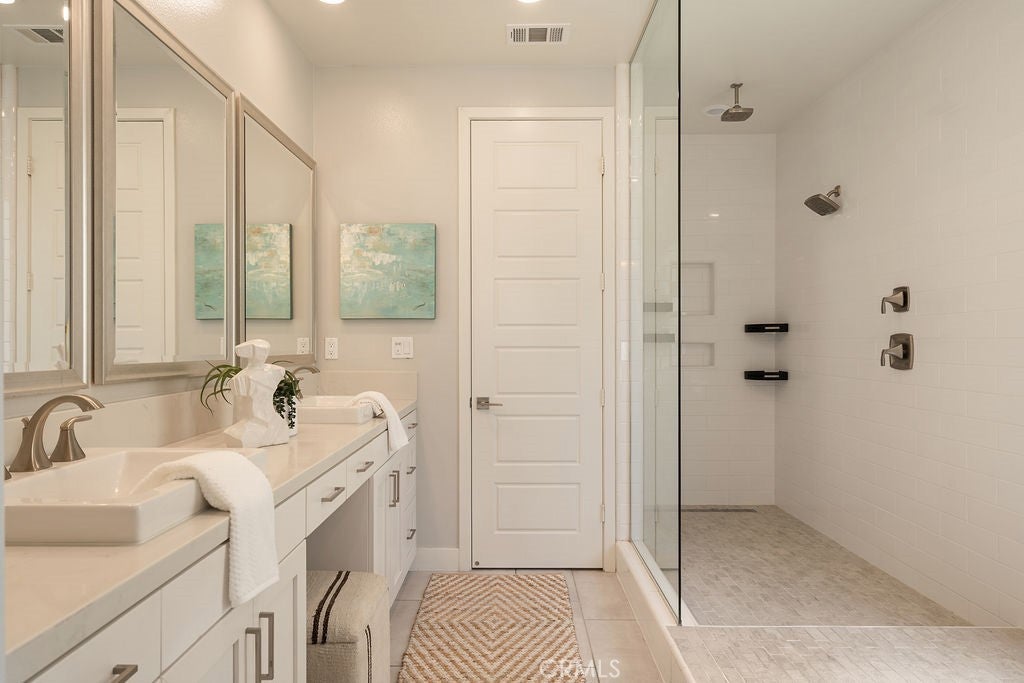 128 Catalyst, Irvine CA 92618 - Photo 33