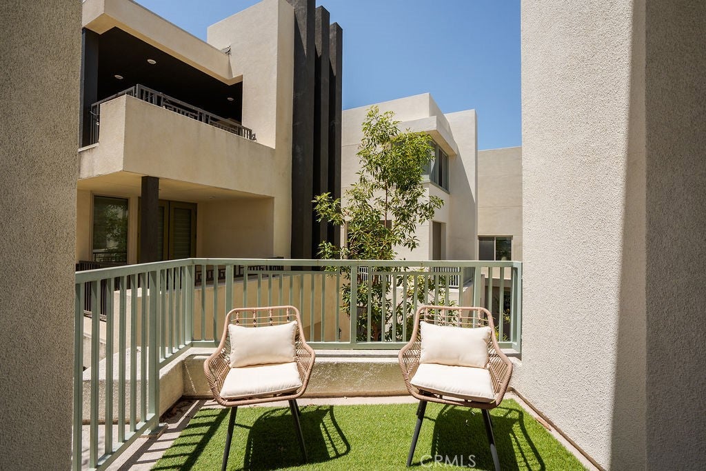 128 Catalyst, Irvine CA 92618 - Photo 26