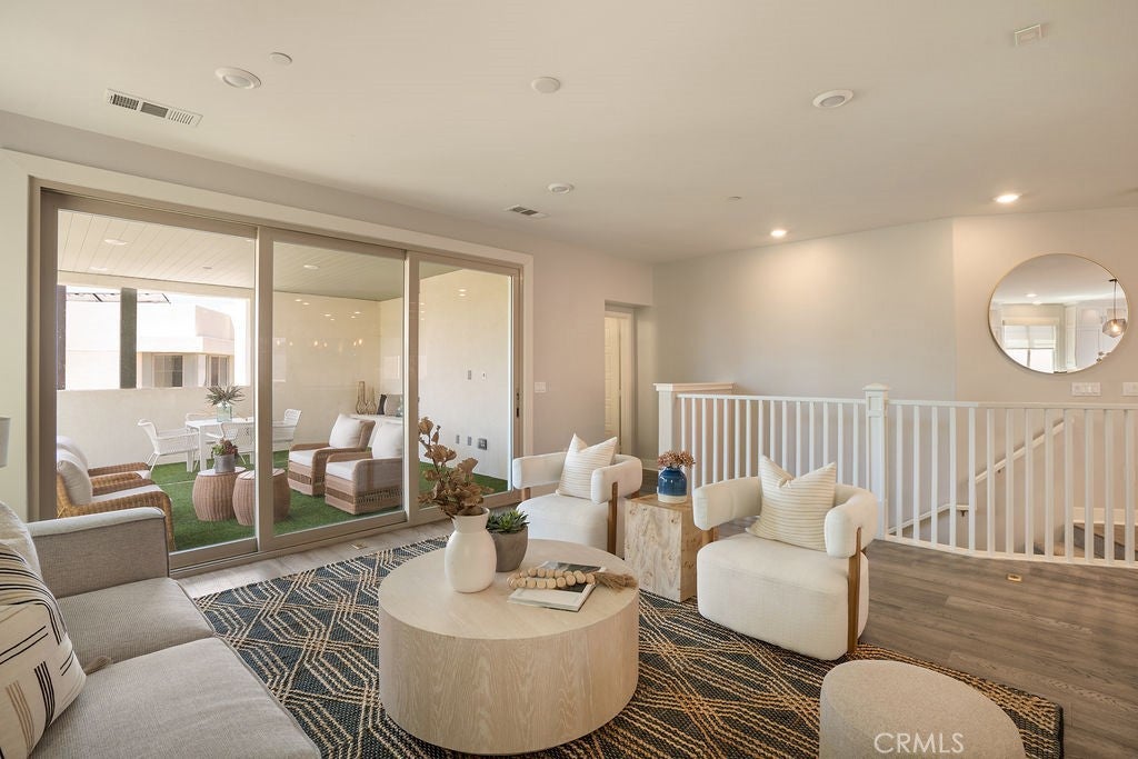 128 Catalyst, Irvine CA 92618 - Photo 48