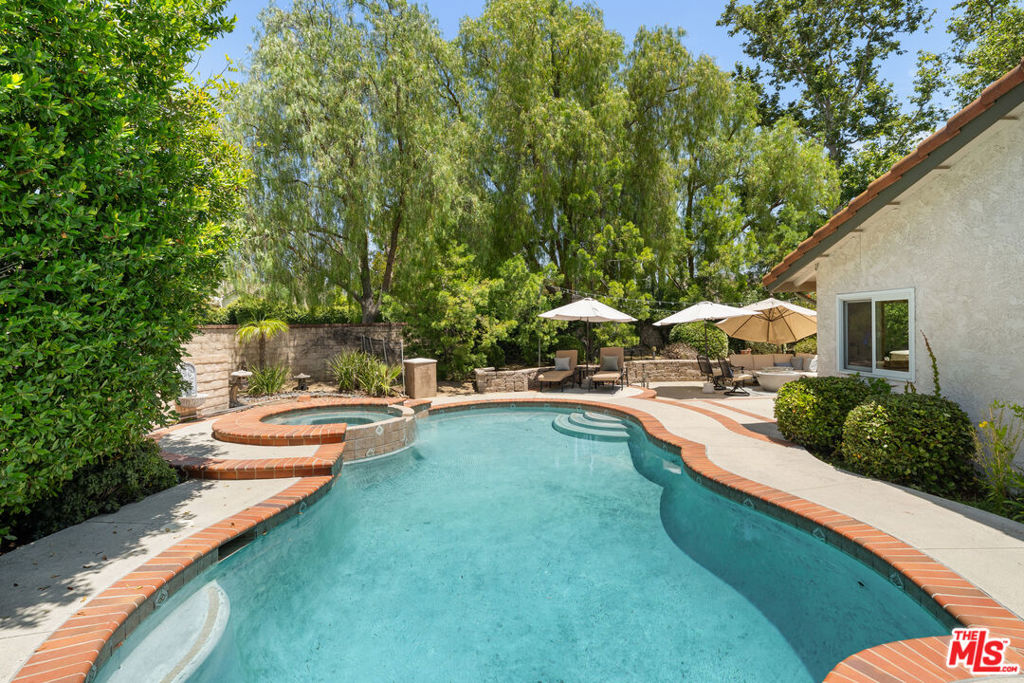 29003 Indian Ridge Court