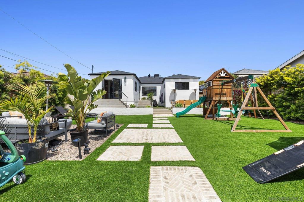 Pacific Beach - Residential