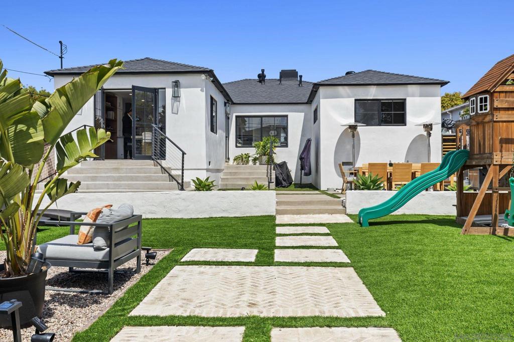 Pacific Beach - Residential