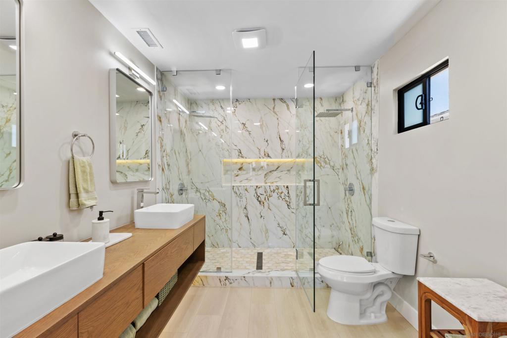 Pacific Beach - Residential