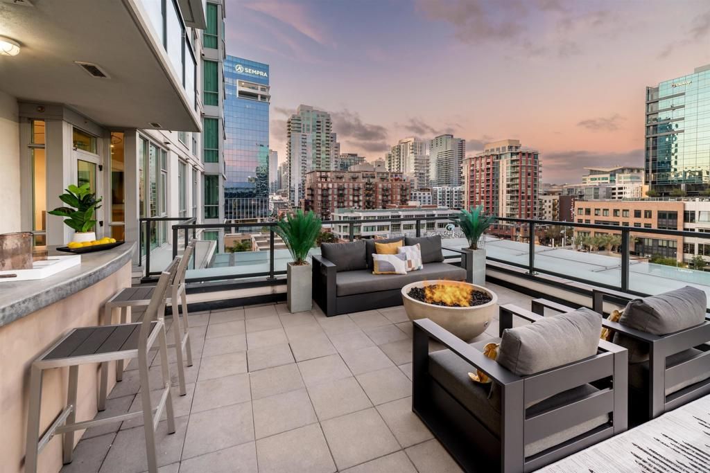 Photo of 325 7Th Avenue #803, San Diego, CA 92101 (MLS # NDP2602546)