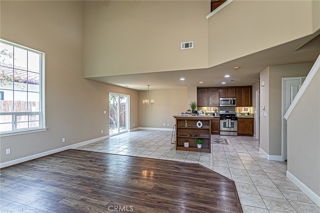 West of 101(1000) - Residential