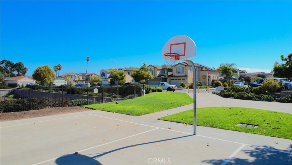 West of 101(1000) - Residential