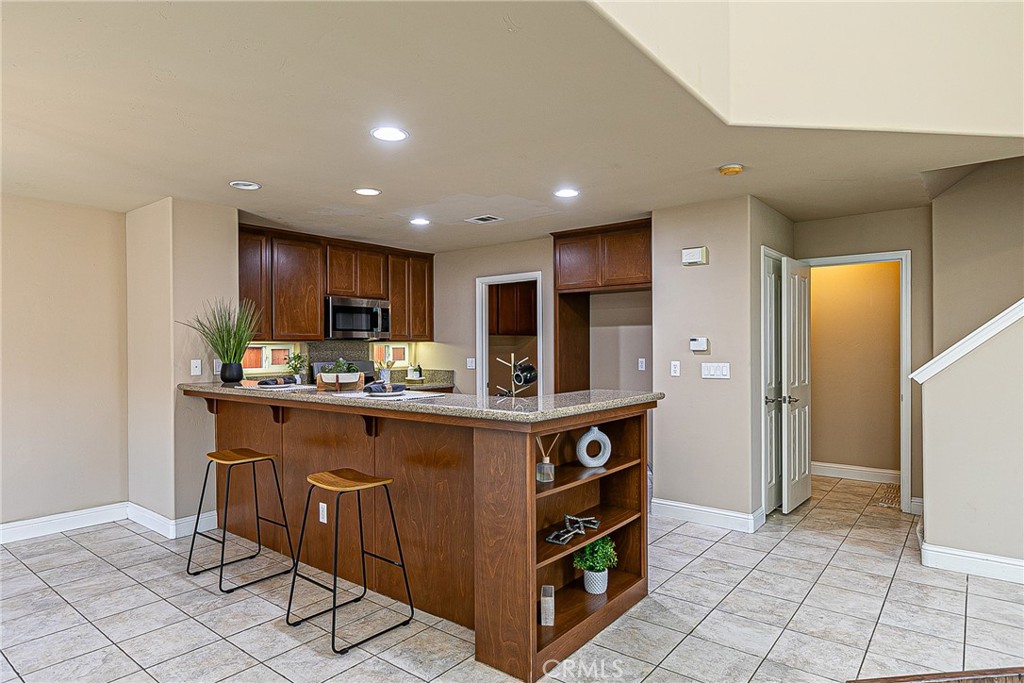 West of 101(1000) - Residential