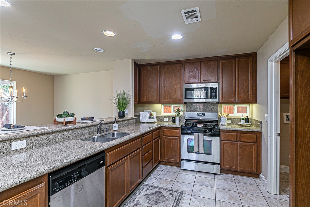 West of 101(1000) - Residential
