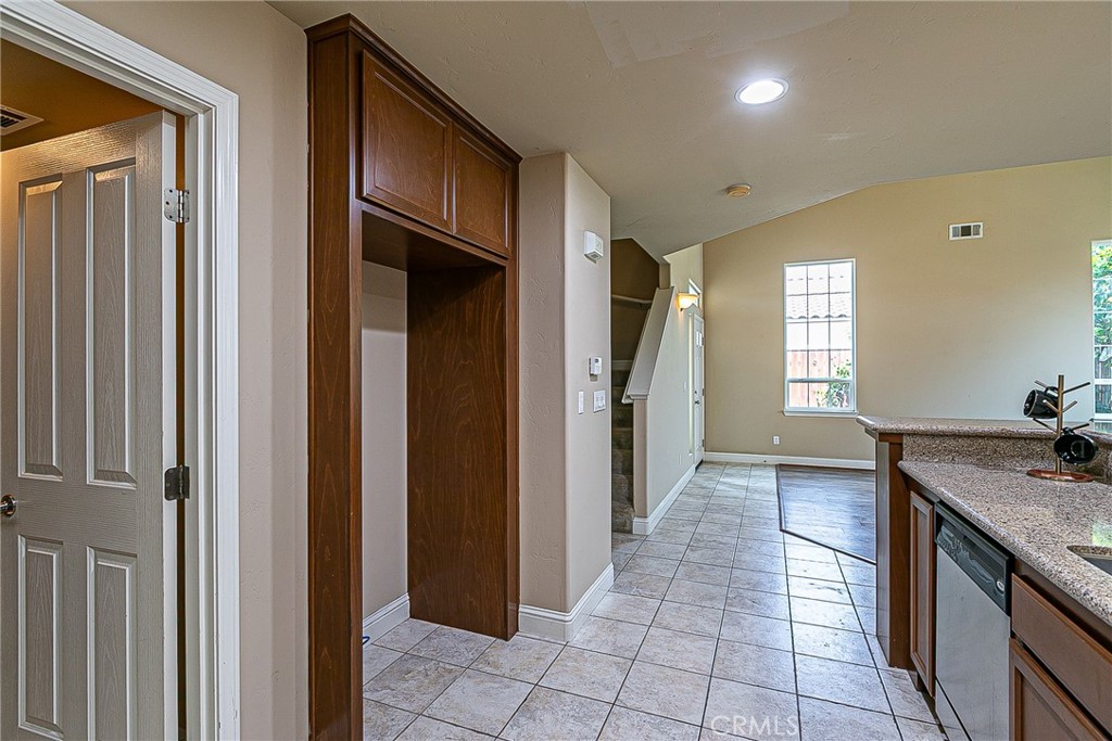 West of 101(1000) - Residential