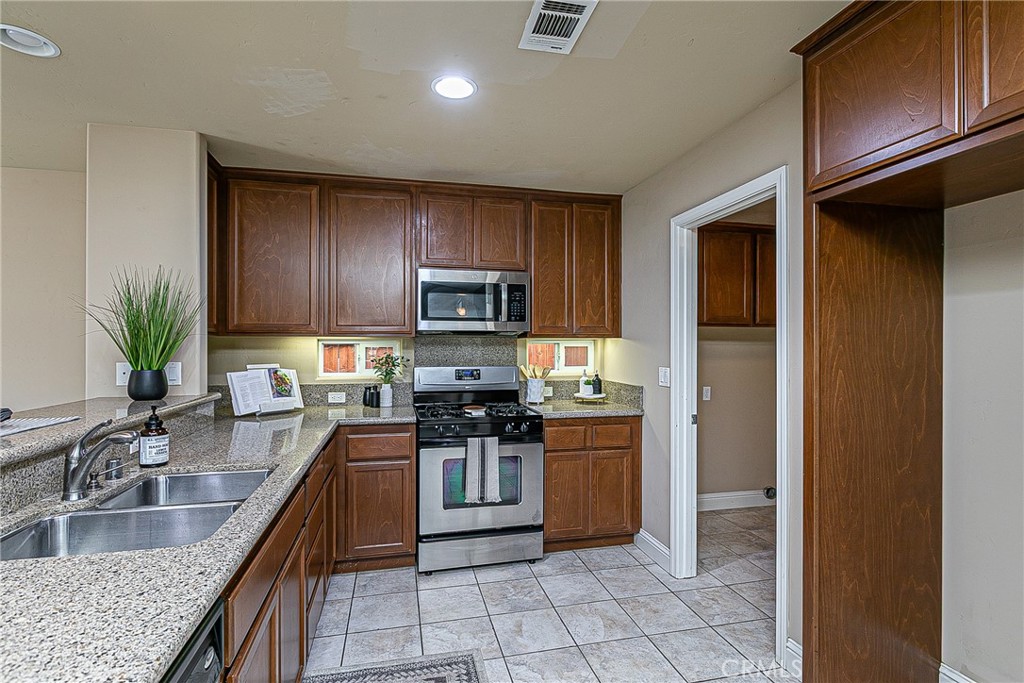 West of 101(1000) - Residential