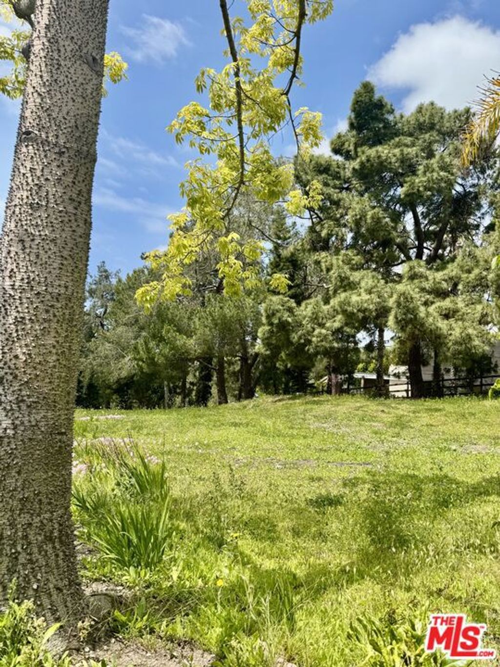 Photo of 27555 Pacific Coast Highway, Malibu, CA 90265 (MLS # 25589283)