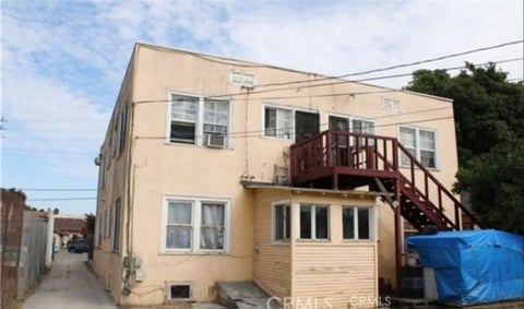 Photo of 4305 San Pedro, Los Angeles, CA 90011 (MLS # DW26121976)