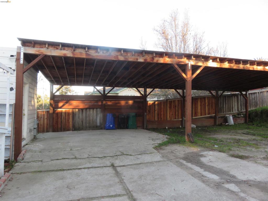 1731 San Pablo Ave