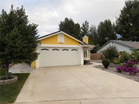 22464 Smiley Court Saugus CA 91350