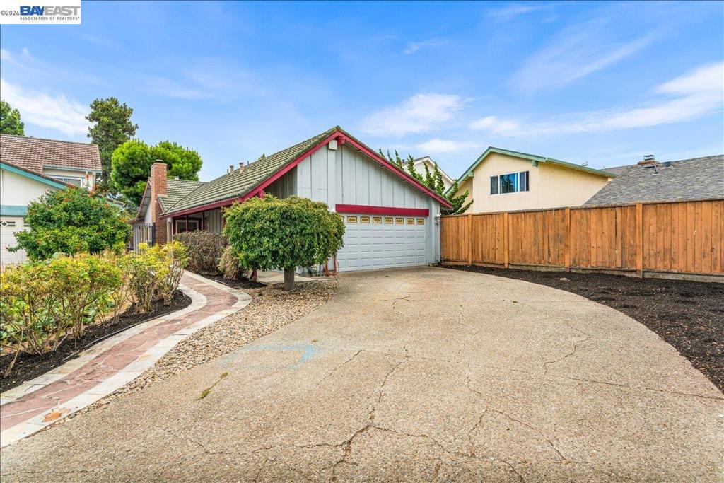 5168 Dryden Ct CT