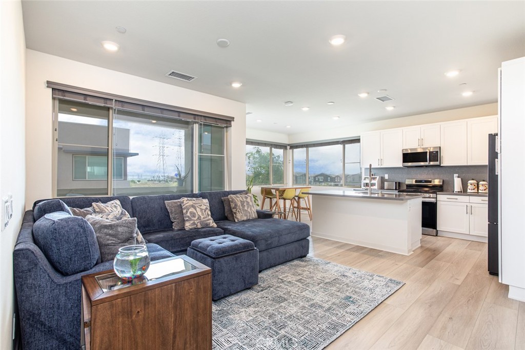3580 E Peckham Paseo 2