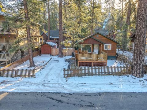 Photo of 1475 Barbara Street, Wrightwood, CA 92397 (MLS # DW26031150)