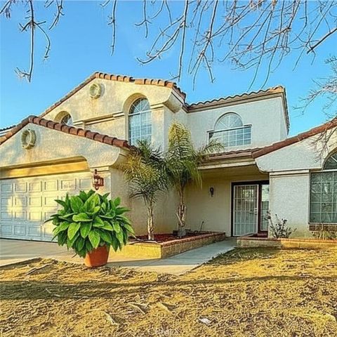 Photo of 1715 Boysenberry Way, Palmdale, CA 93550 (MLS # SR26088535)