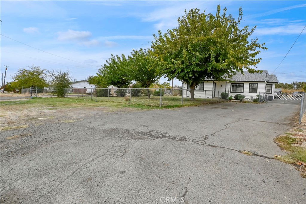 828 Tehama Avenue