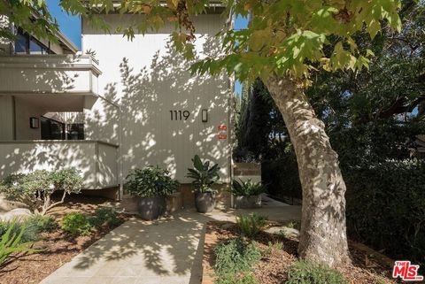 Photo of 1119 23rd Street #7, Santa Monica, CA 90403 (MLS # 25615979)