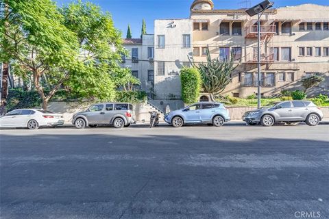 Photo of 534 S Coronado St, Los Angeles, CA 90057 (MLS # SR26000511)